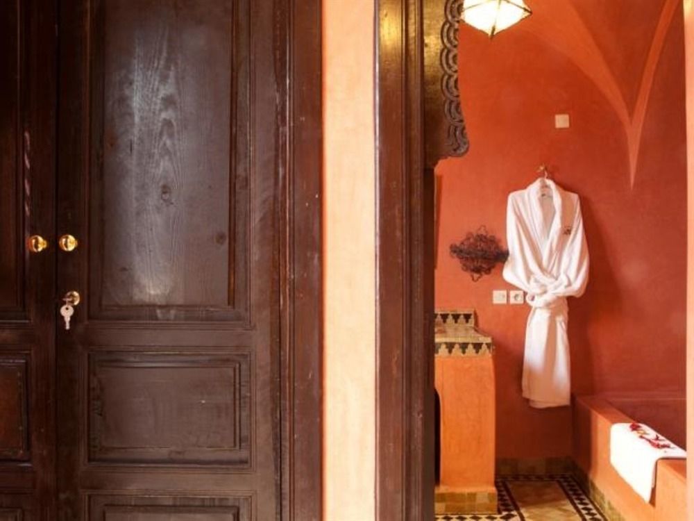 Riad La Rose D'Orient マラケシュ エクステリア 写真