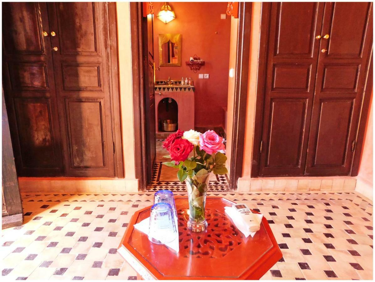 Riad La Rose D'Orient マラケシュ エクステリア 写真
