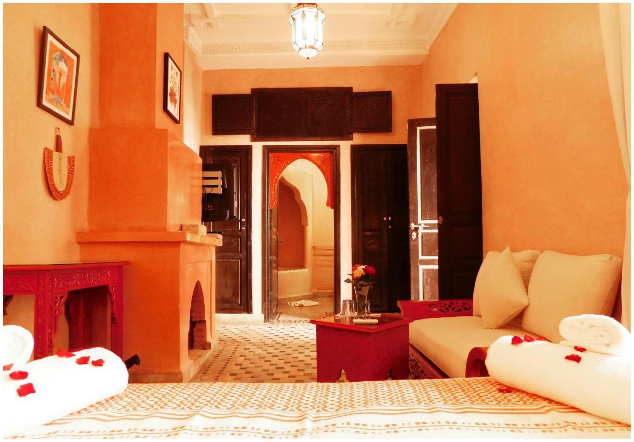 Riad La Rose D'Orient マラケシュ エクステリア 写真
