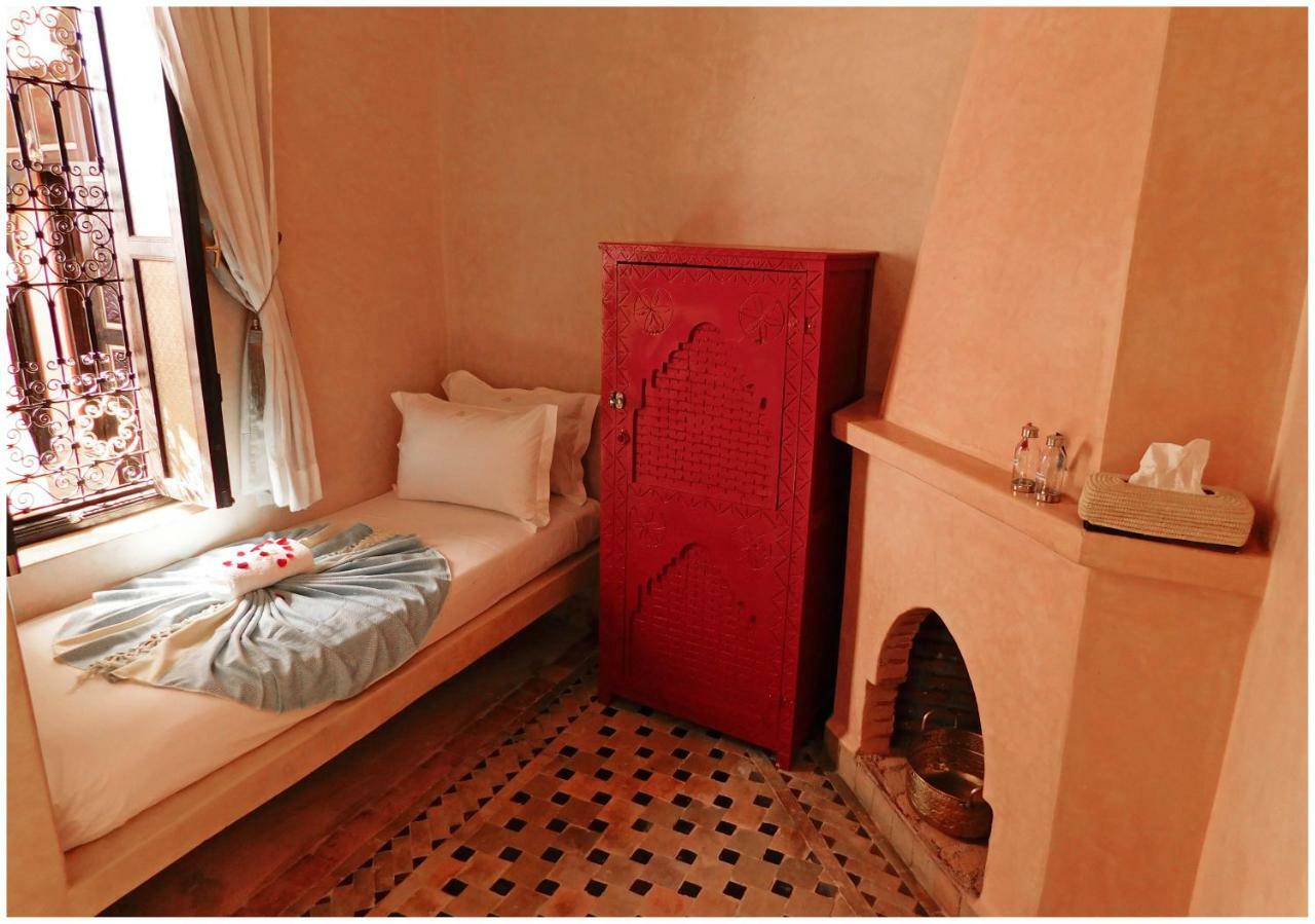 Riad La Rose D'Orient マラケシュ エクステリア 写真